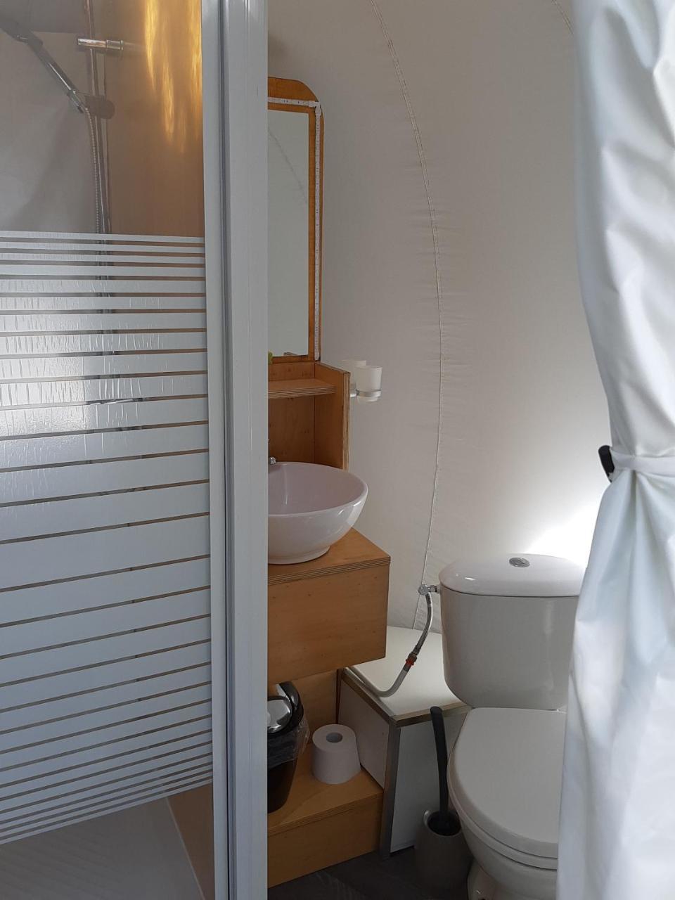 Maisons Bulles Deluxe Hotel Bouillante Exterior photo